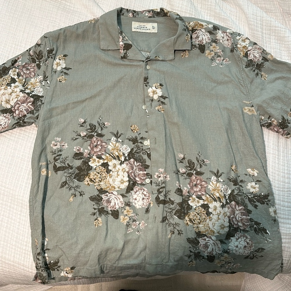 Abercrombie shirt